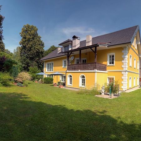 Landhaus Ferk ウンテーブルク・アム・クロッパイナー・ゼー エクステリア 写真